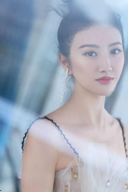 漂亮的女生不做明星网红,揭秘不做明星网红的美丽女生