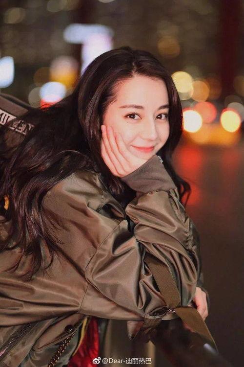 吴公子明星网红合拍视频,打造爆款视频盛宴