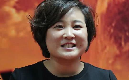 具有正能量的明星网红,揭秘明星网红的励志故事与影响力”