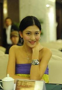 来内地的香港明星网红,跨界融合，星光熠熠