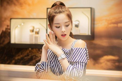 明星网红造型店推荐文案,打造你的时尚风采