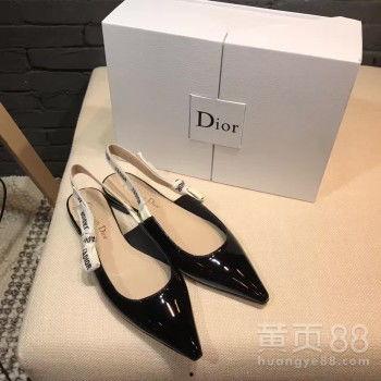 明星网红同款鞋推荐,明星效应下的时尚潮流指南